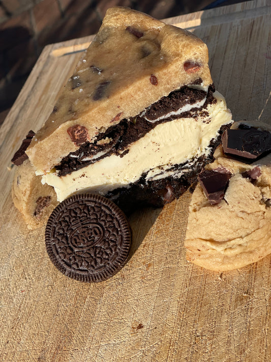 Slutty Brownie Cheesecake